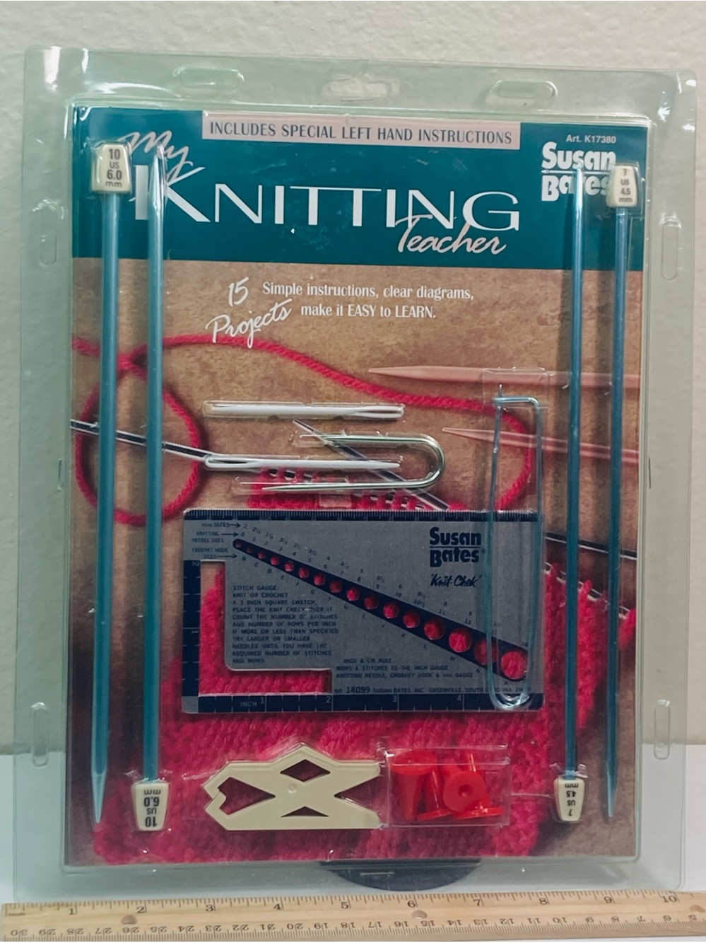 NEW Susan Bates Knitting Teacher Kit‎  SIZES 7, 10 needles + Accessories